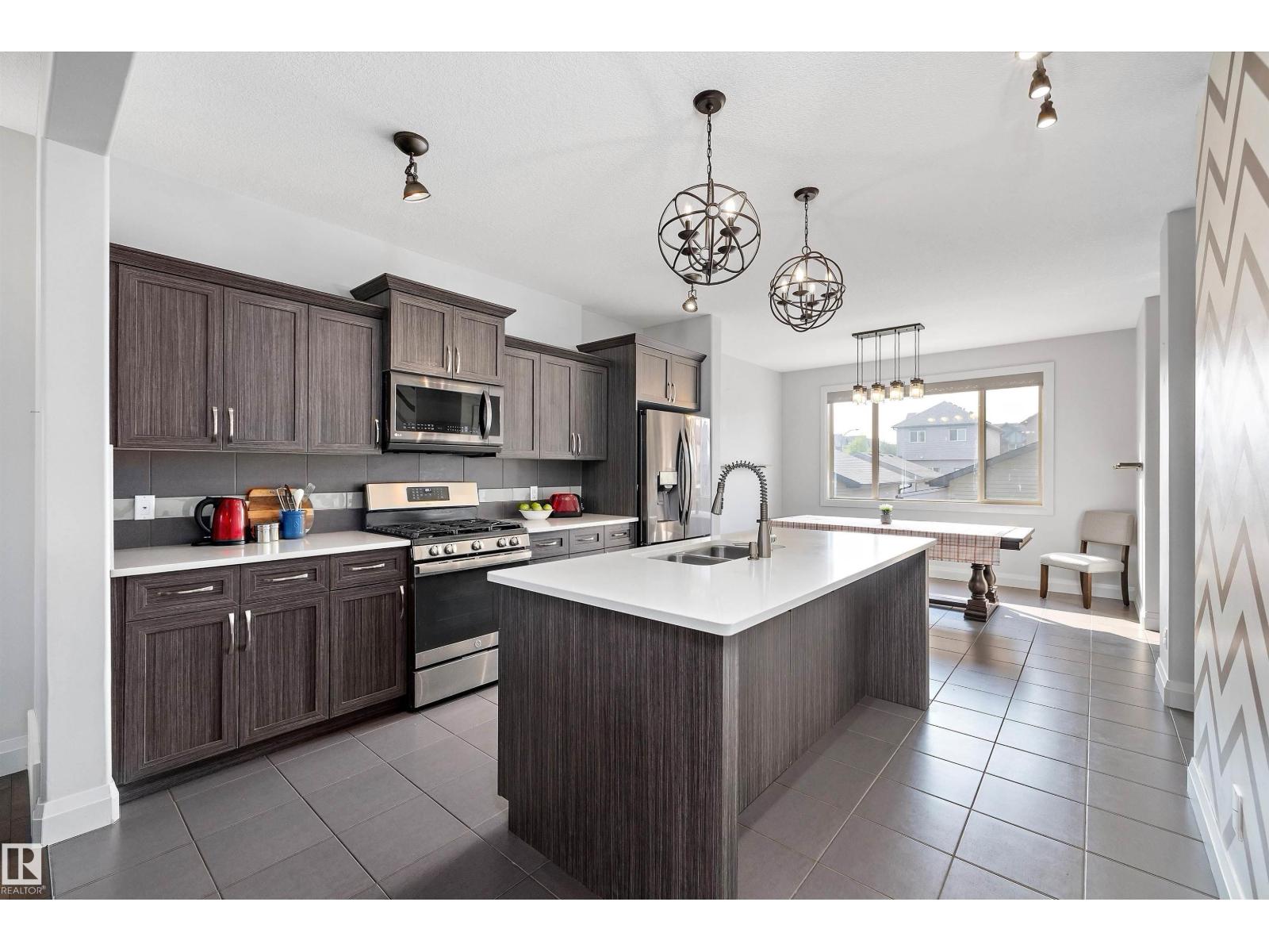 84 Greenbury Bv, Spruce Grove, AB T7X 0M4