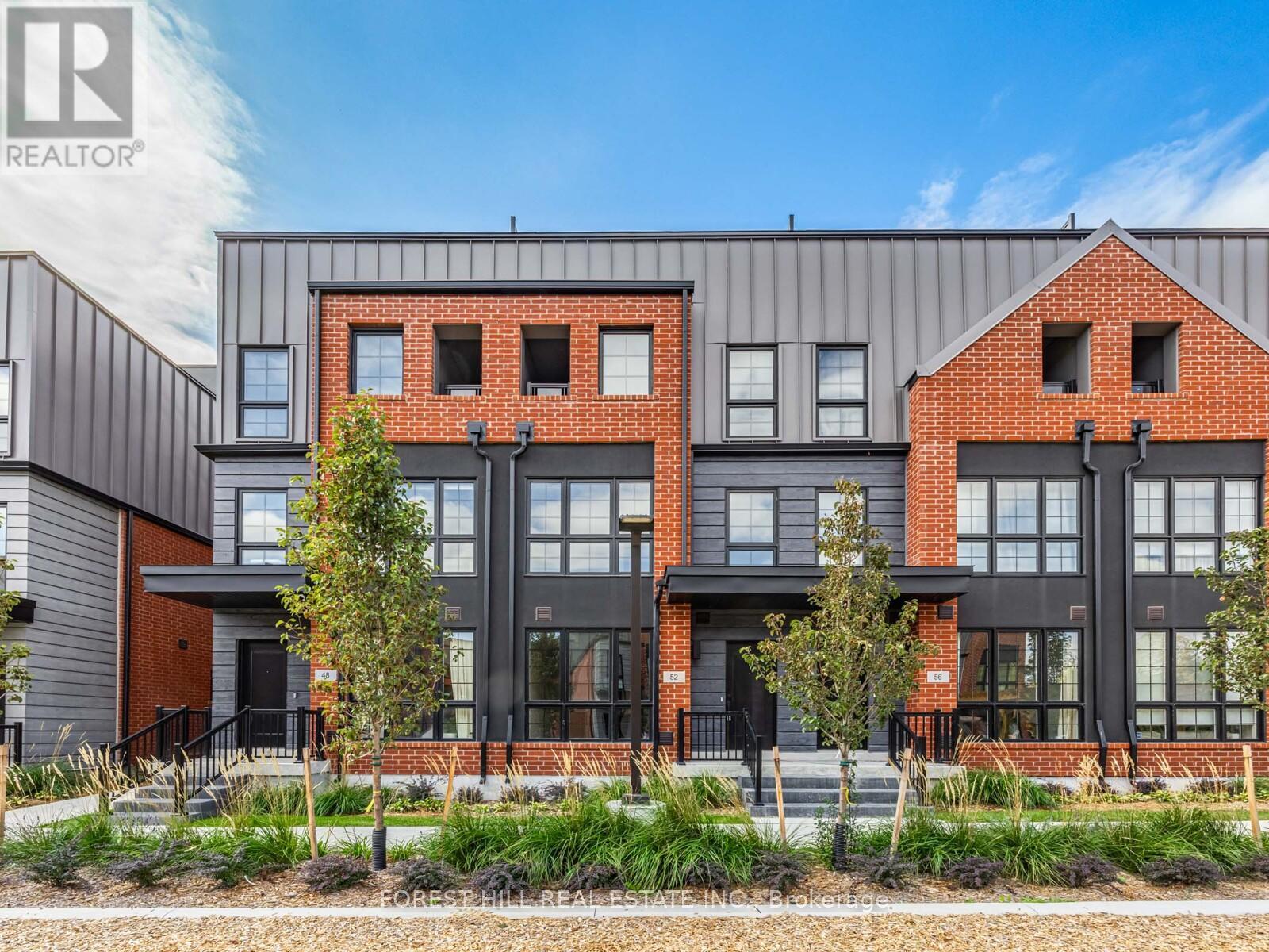 52 Burleigh Mews, Vaughan Uplands, ON L4J 8A2