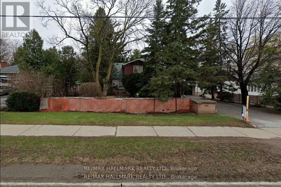 437 16th Ave, Richmond Hill, ON L4C 7A7