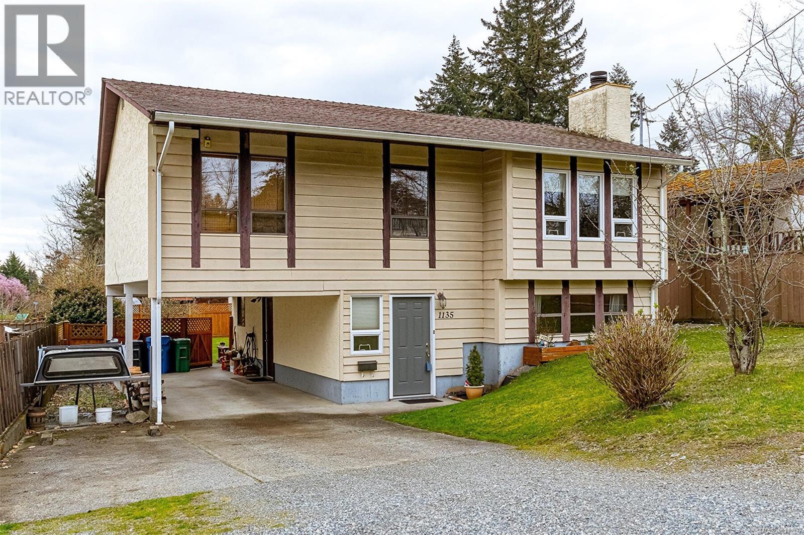 1135 Mcdonald Cres, Nanaimo, BC V9S 5M1