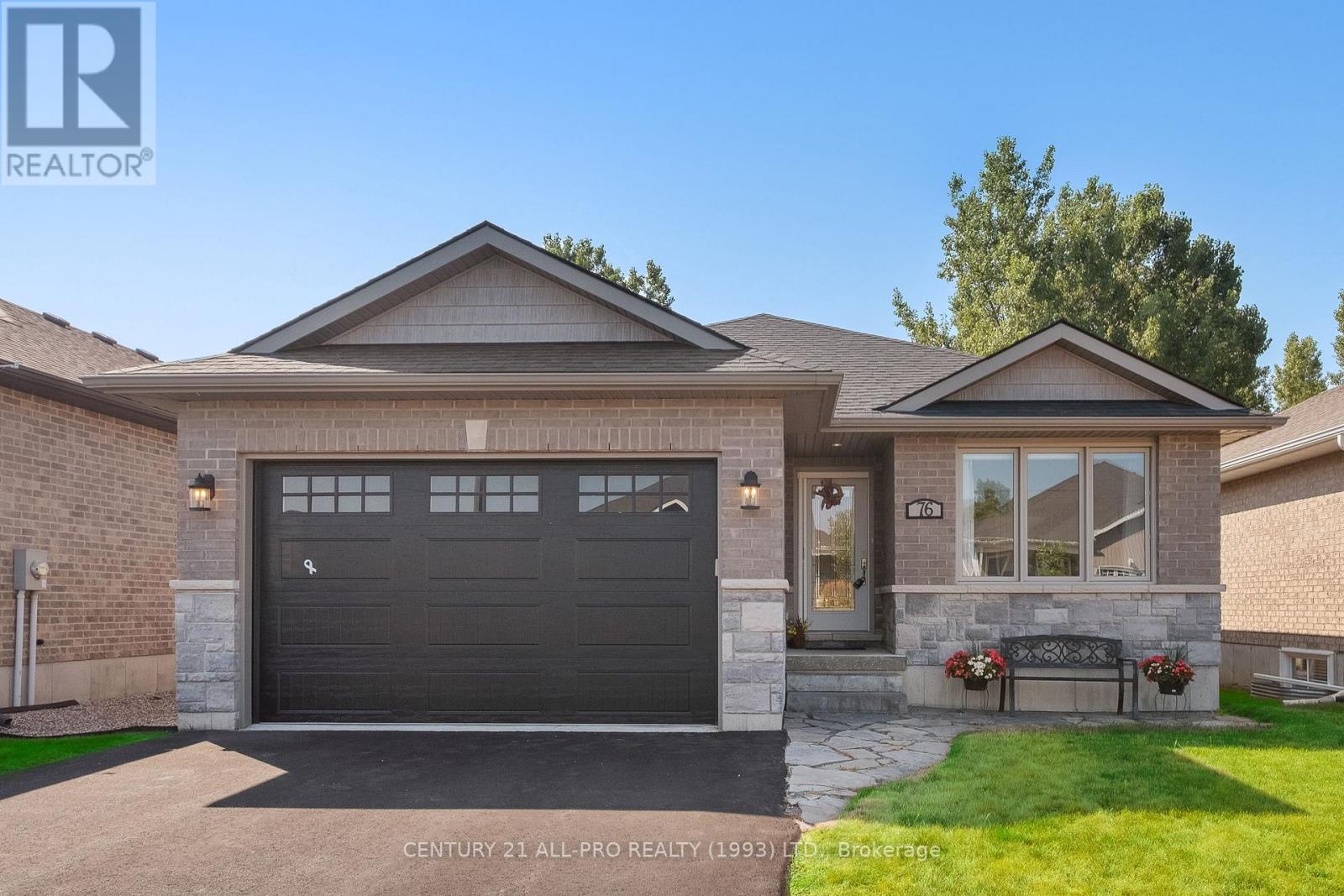 76 Royal Gala Dr, Brighton, ON K0K 1H0