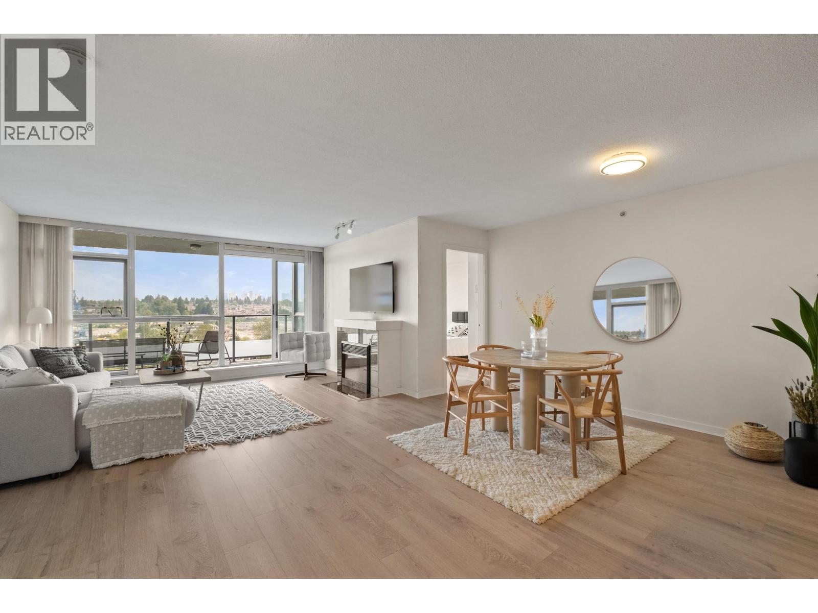 2225 Holdom Avenue Unit 1204, Burnaby, BC V5B 0A1