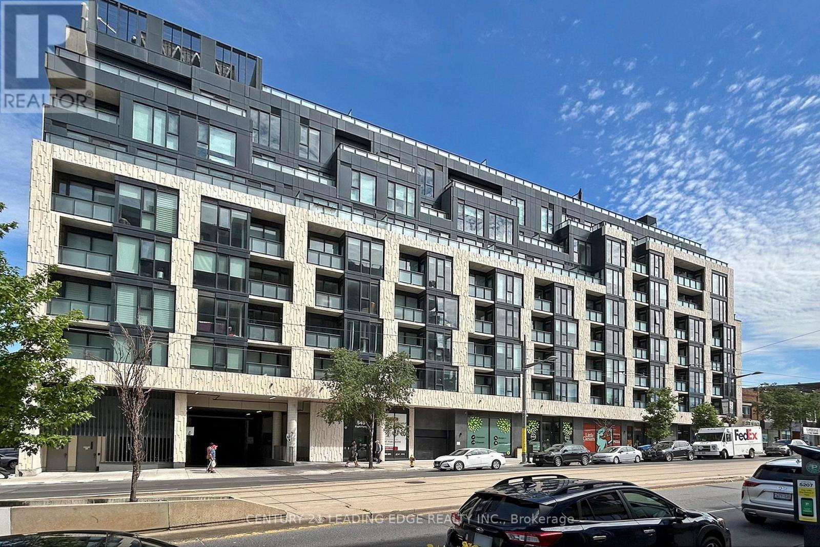 804 840 St Clair Ave W, Toronto, ON M6C 0A4