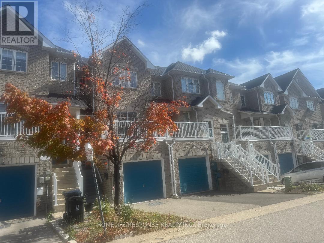 50 712 Warden Ave, Toronto, ON M1R 5A3