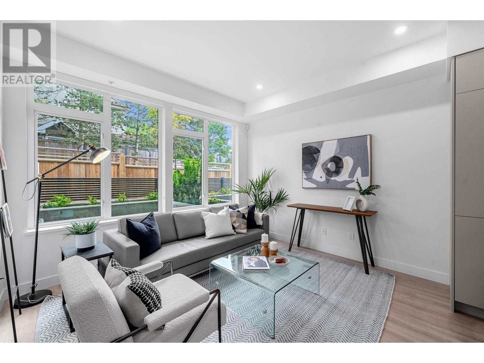 7161 17th Avenue Unit 112, Burnaby, BC V3N 0K1
