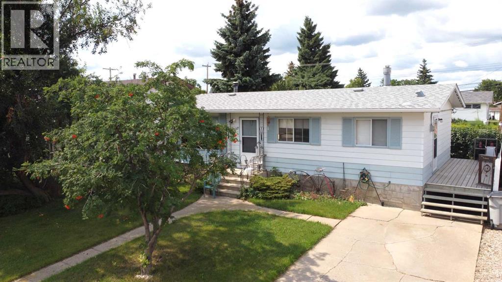 15 Street Unit 822, Wainwright, AB T9W 1E6