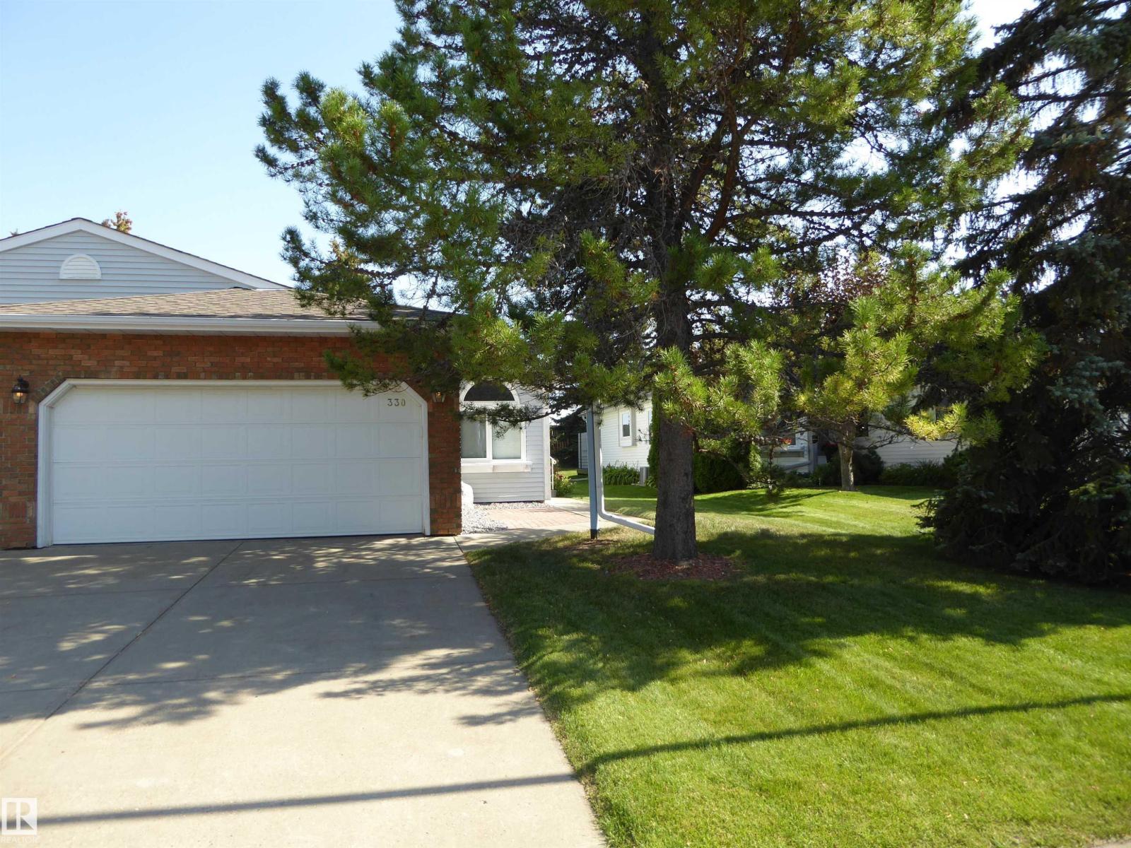 330 Rehwinkel Cl NW, Edmonton, AB T6R 1Y9