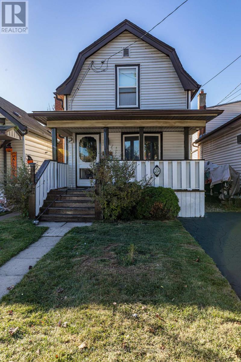23 Frederick Ave, Hamilton, ON L8H 4K1