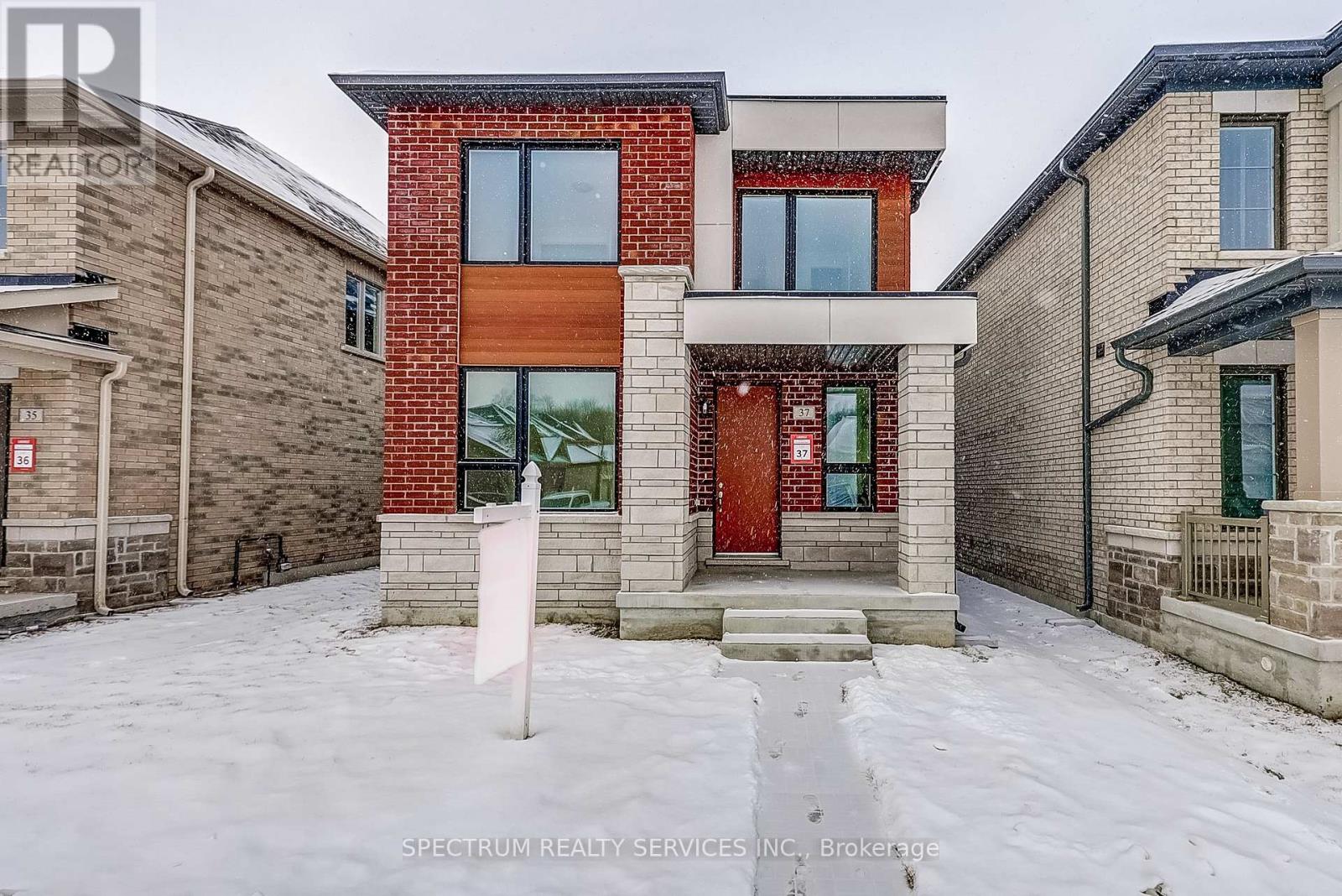 37 John Rolph St, Markham Cornell, ON L6B 1R8