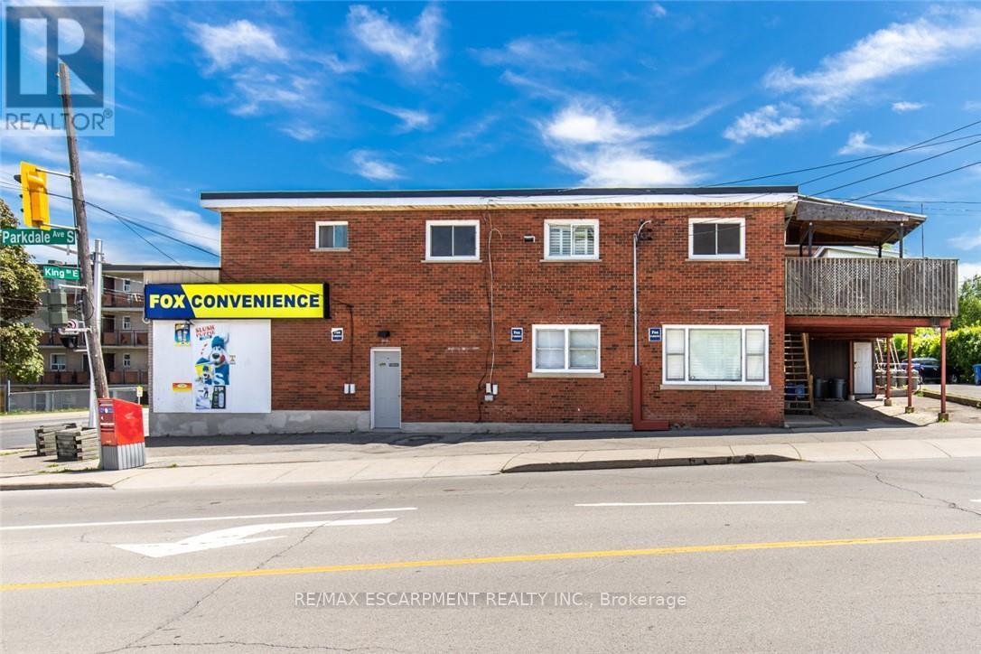 2340 King St E, Hamilton, ON L8K 1X7