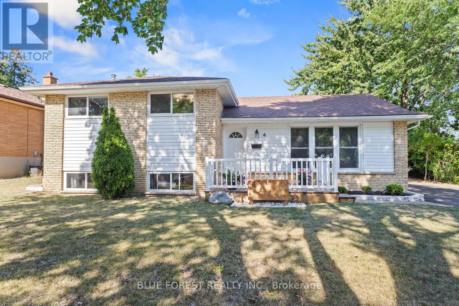 6 Almond Rd, London, ON N5Z 4C2