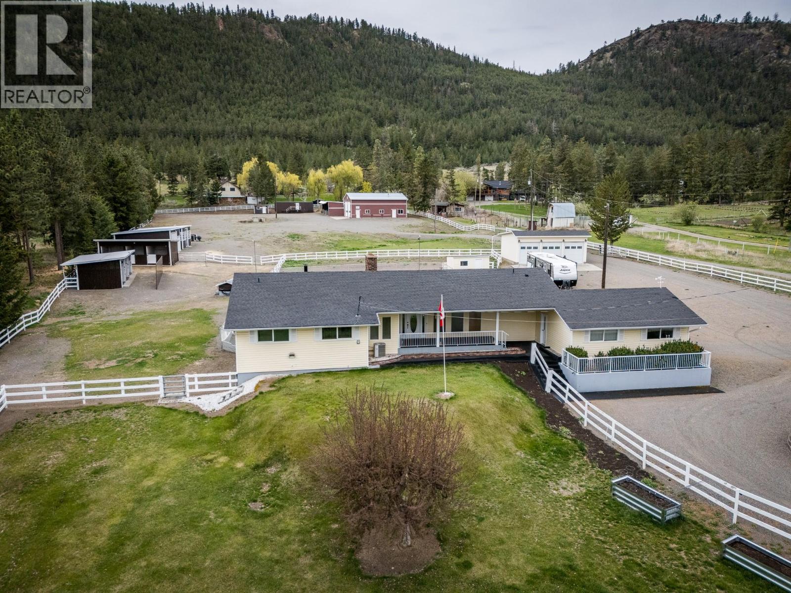 9180 Barnhartvale Rd, Kamloops, BC V2C 6W1