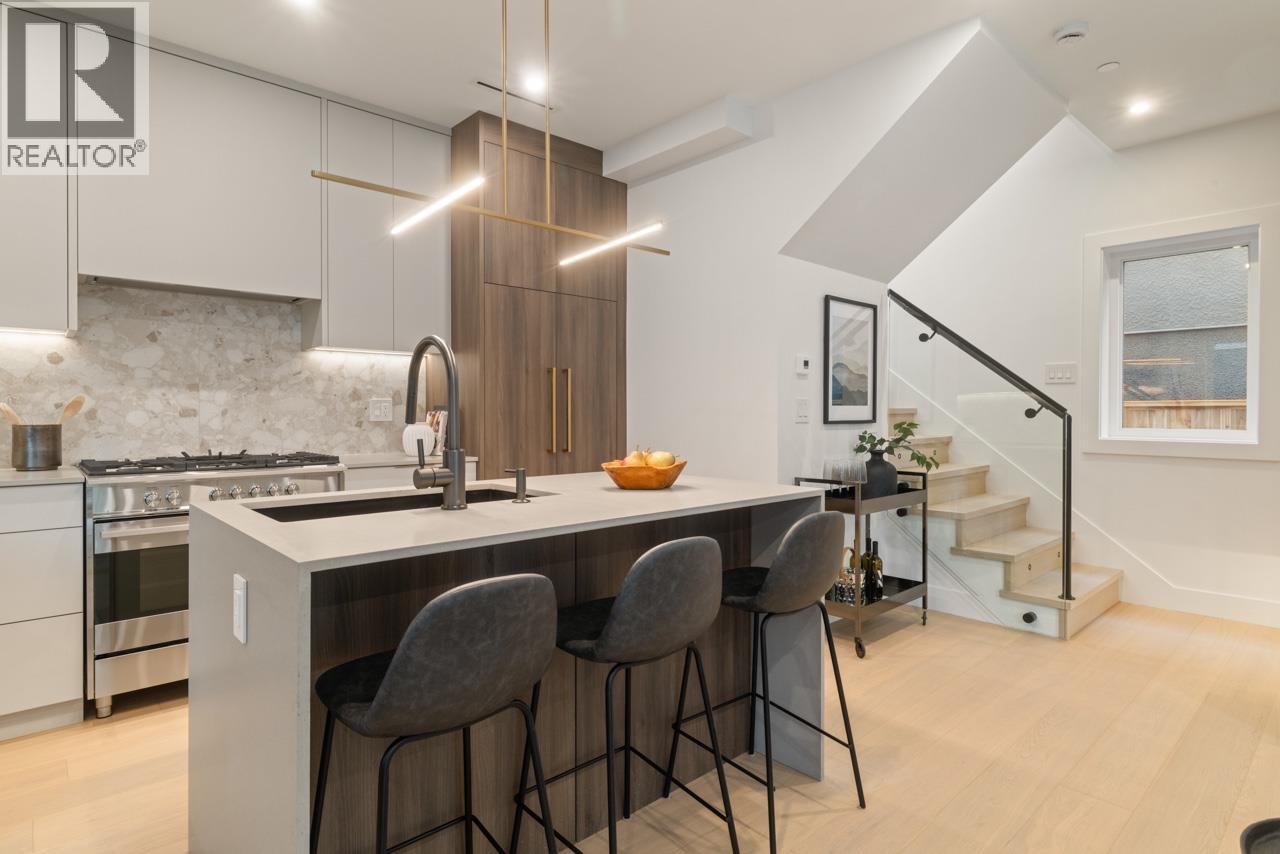 2680 E 5th Avenue Unit 1, Vancouver, BC V5M 1M9