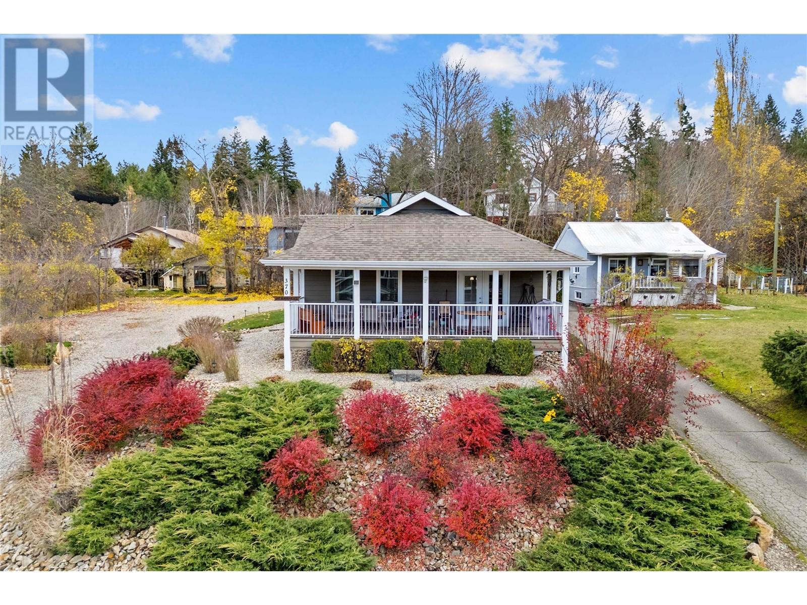 350 370 10 Street Se Lot Apt Lots 3 4, Salmon Arm, BC V1E 4J6