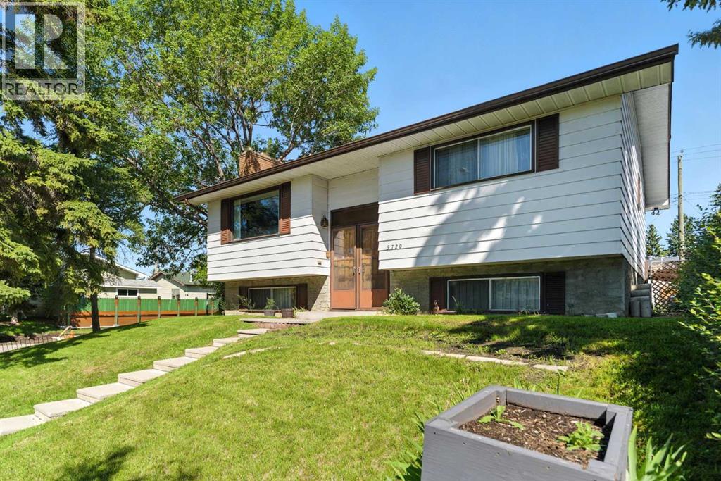 5720 Madigan Dr NE, Calgary, AB T2A 4P5
