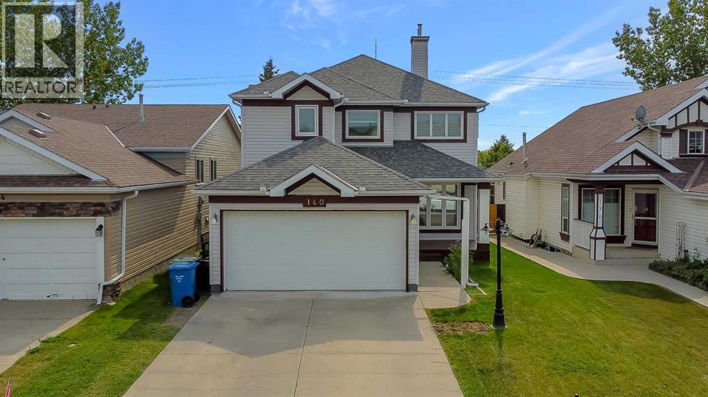 140 Coventry Grn NE, Calgary, AB T3K 4L5