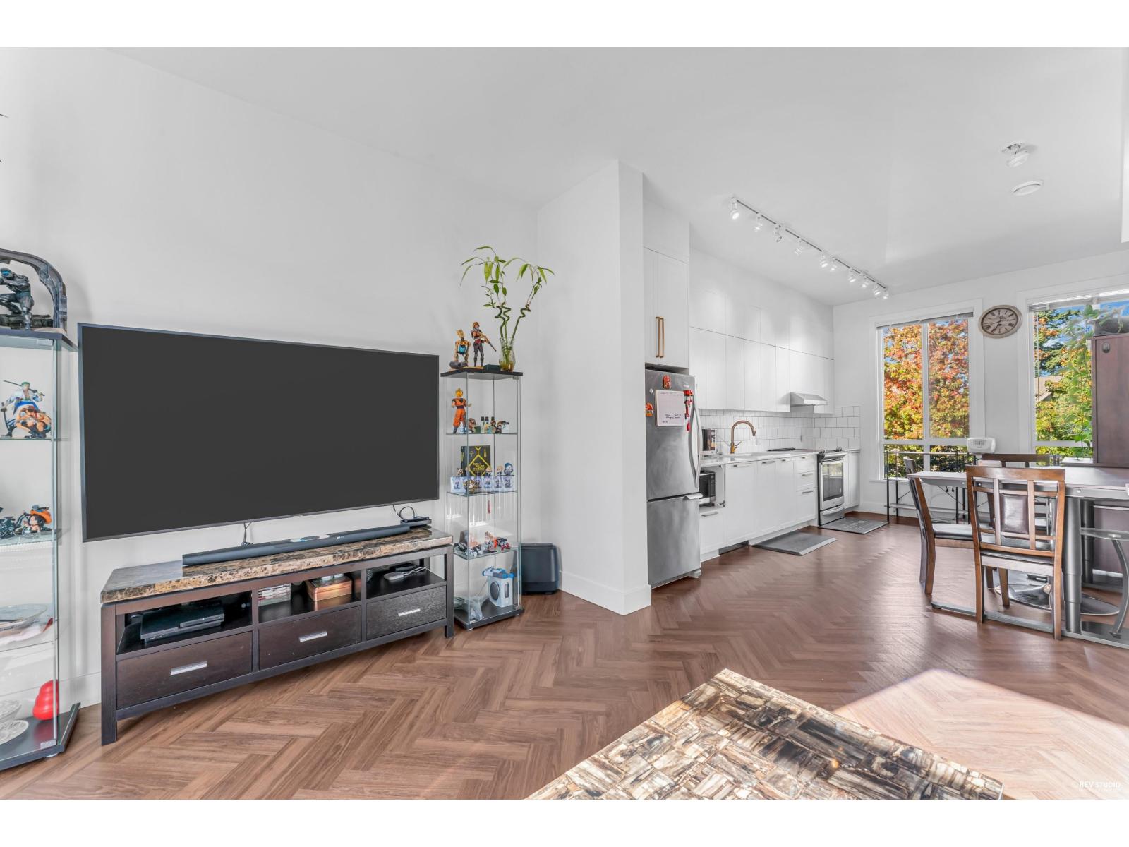 15828 27 Avenue Unit 15, Surrey, BC V3Z 0X4