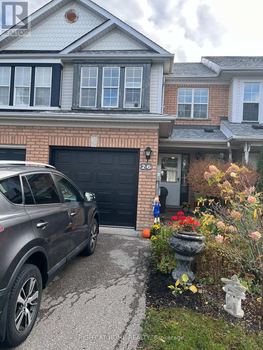26 Crittenden Dr, Georgina, ON L4P 4E3