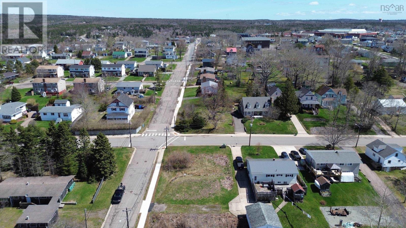 32 Macsween St, Port Hawkesbury, NS B9A 2H9