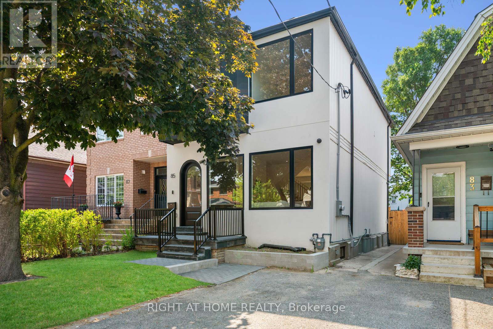 85 Holborne Ave, Toronto, ON M4C 2R3
