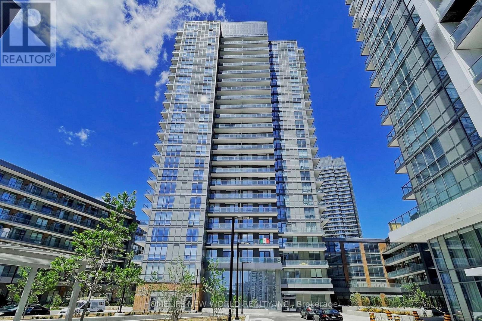 501 38 Forest Manor Rd, Toronto, ON M2J 0H4