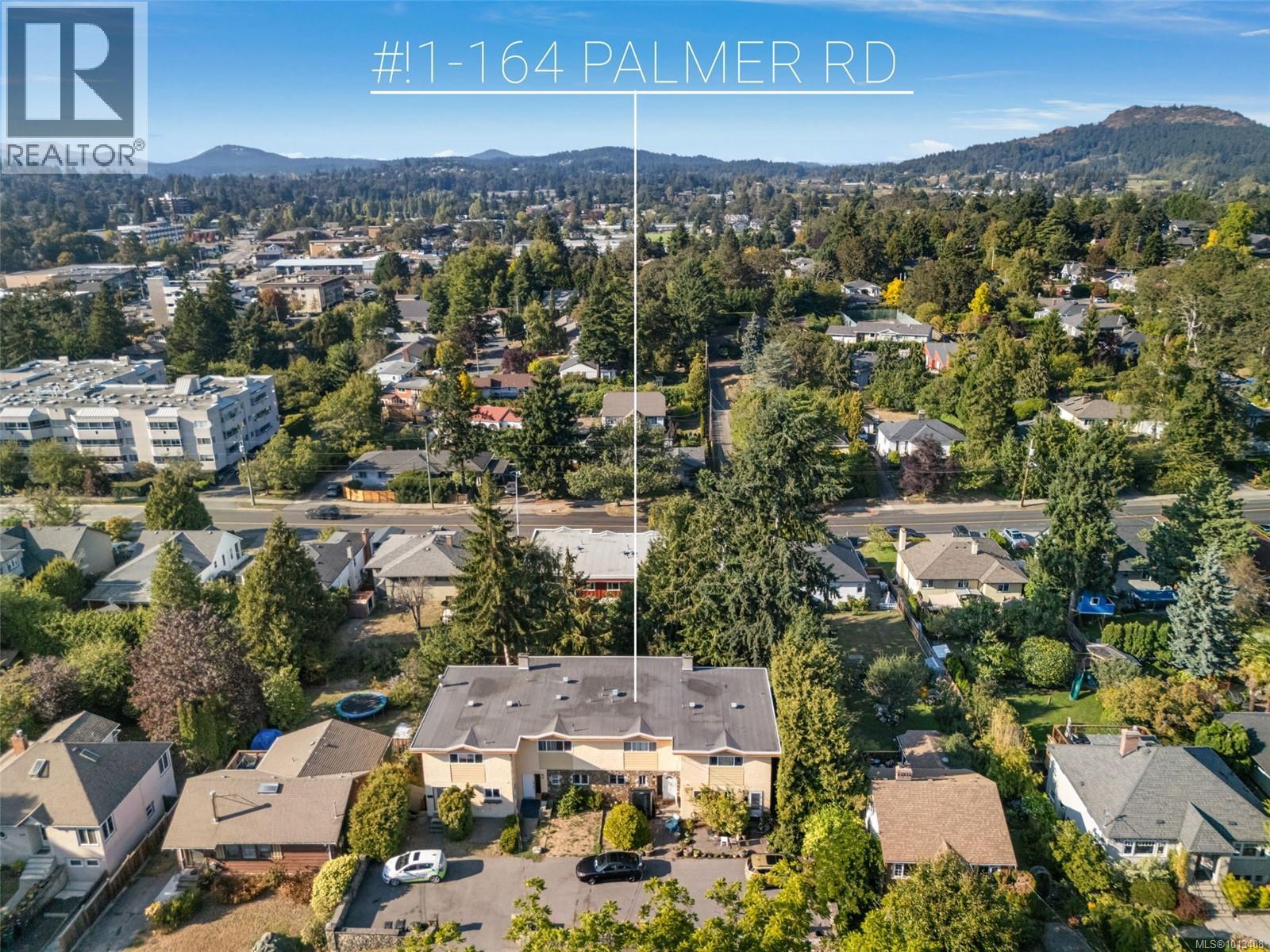 1164 Palmer Rd Unit 1 Rd, Saanich, BC V8P 2H6