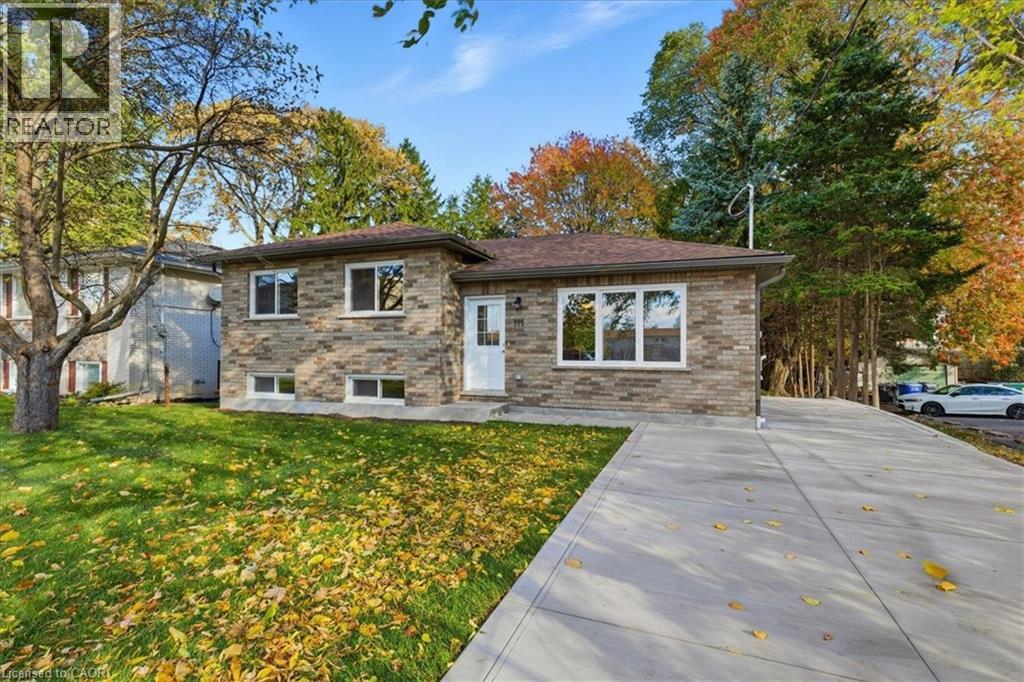 111 Second Ave, Kitchener, ON N2C 1N4