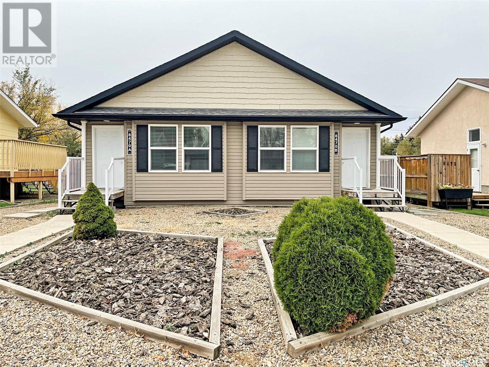 8470 Howard Avenue, Gull Lake, SK S0N 1A0