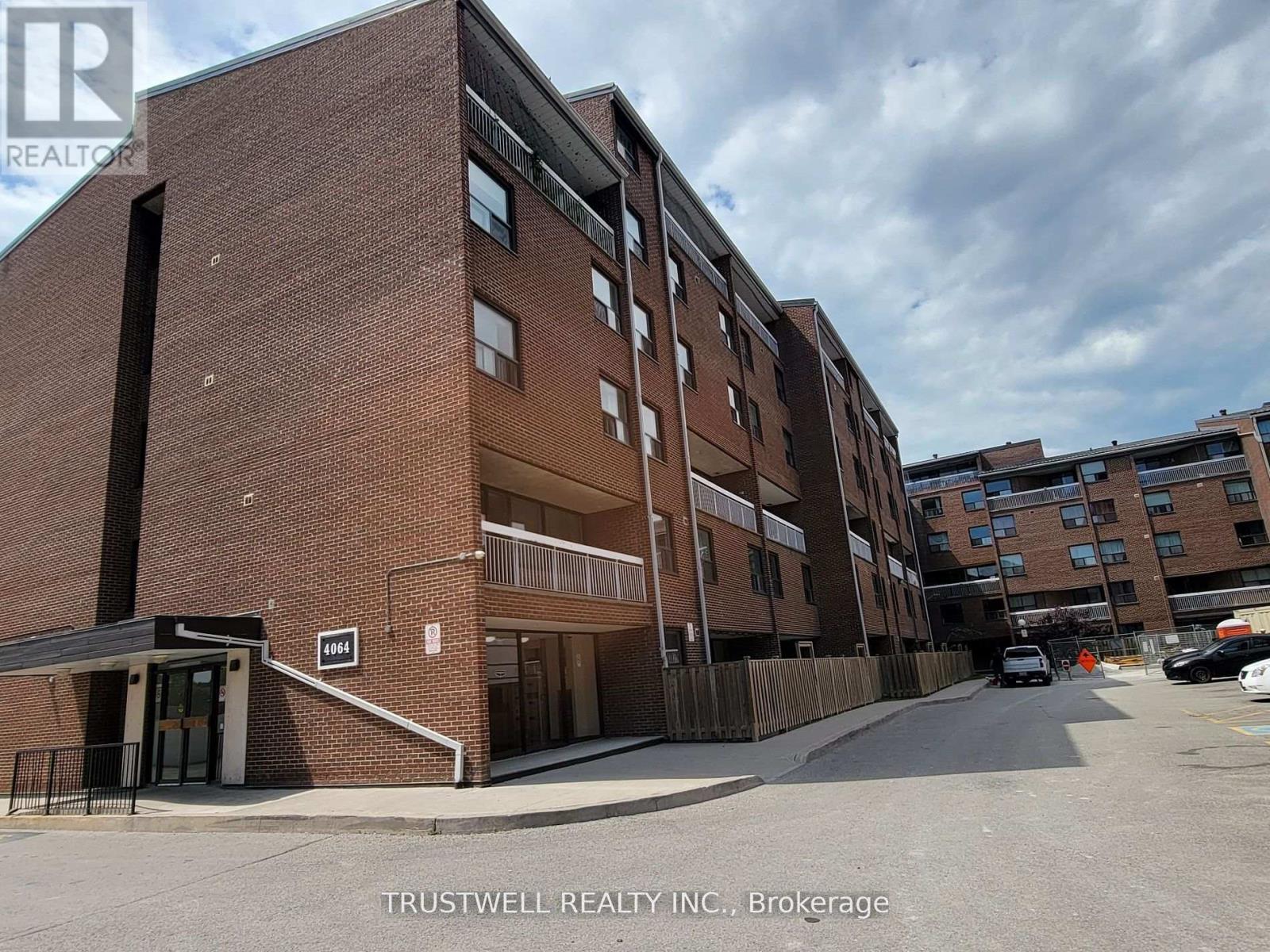 513 4064 Lawrence Ave E, Toronto, ON M1E 4V5