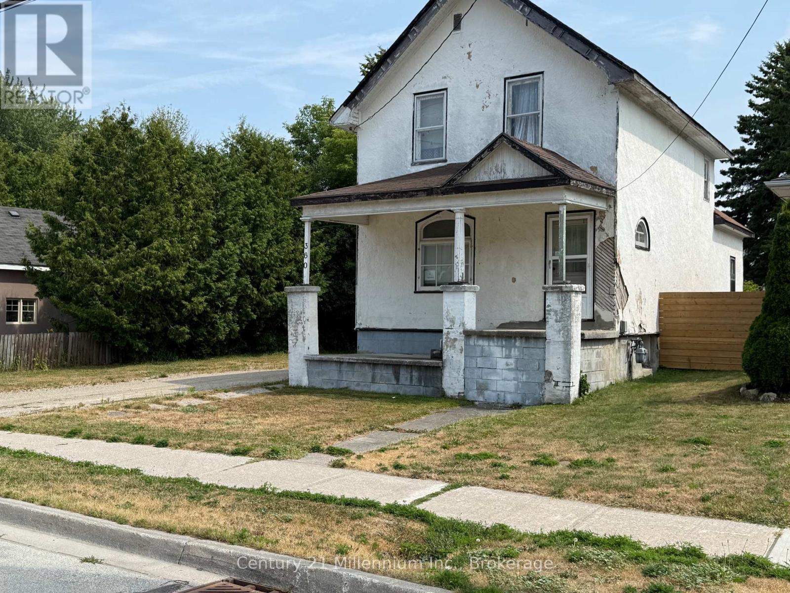 360 Ontario St, Collingwood, ON L9Y 1N3