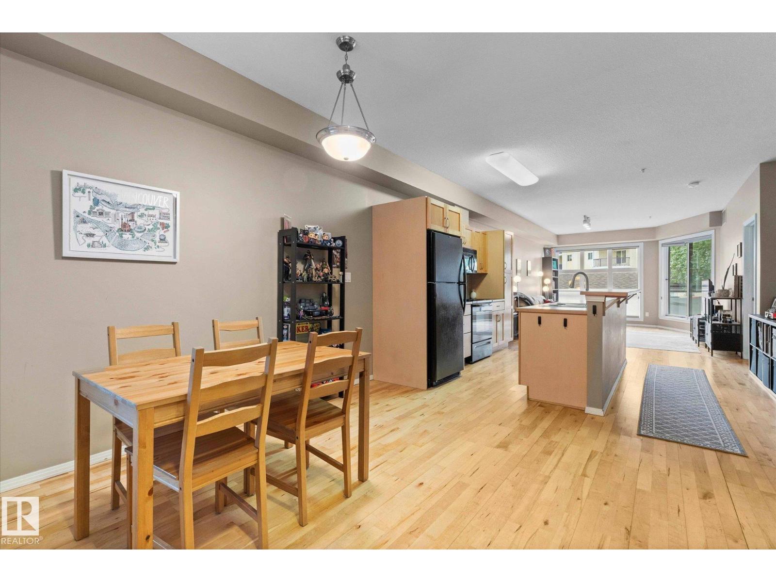 11933 106 Avenue Northwest #107, Edmonton, AB T5H 0S2