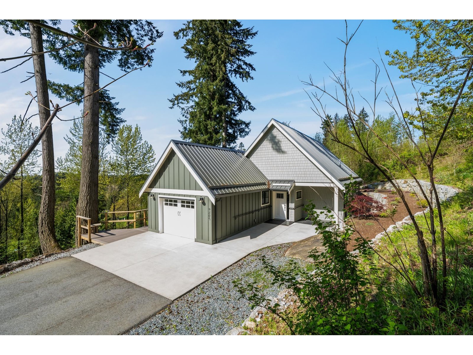 9507 Dawson Dr, Mission, BC V2V 6B2
