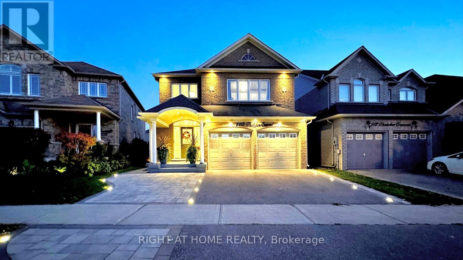 110 Thatcher Cres, East Gwillimbury, ON L9N 0B9