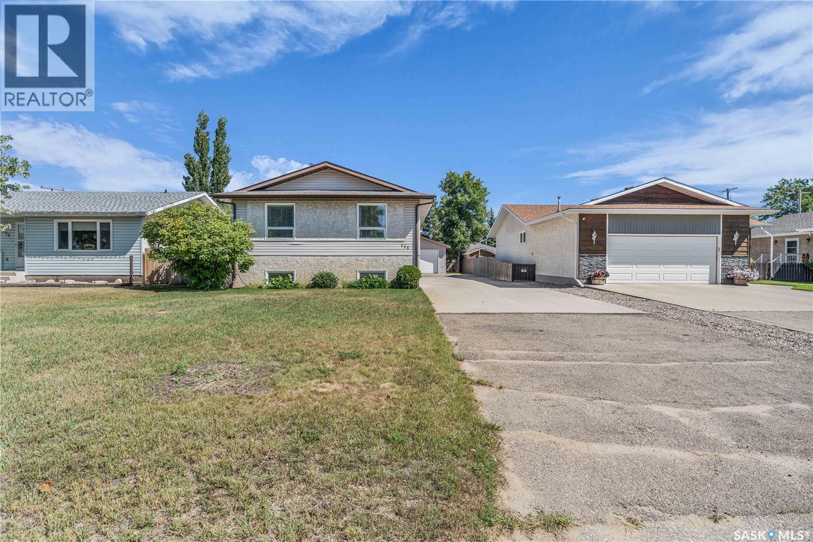115 5 Street, Pilot Butte, SK S0G 3Z0