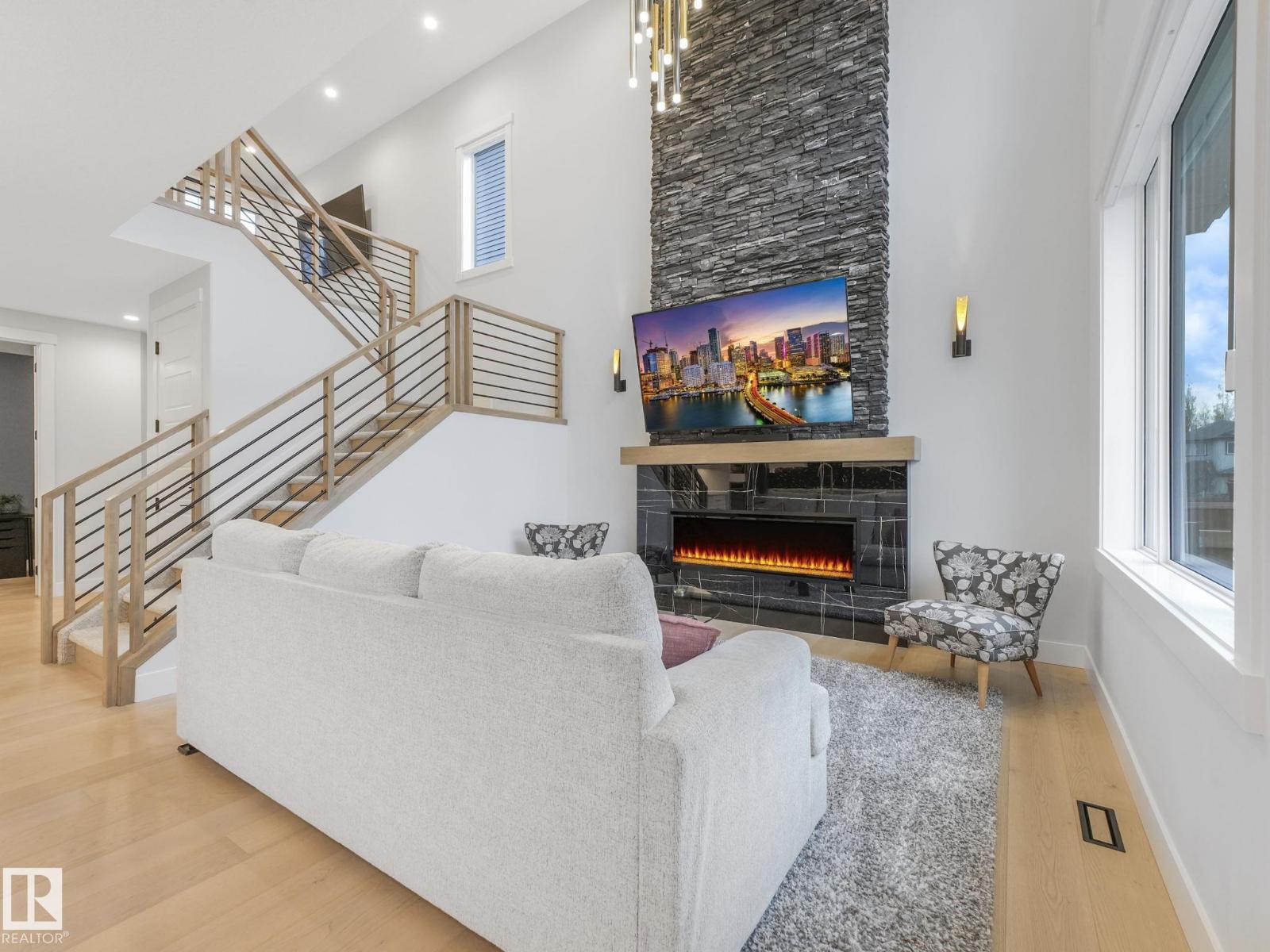 53 Autumnwood Cr, Spruce Grove, AB T7X 0J3