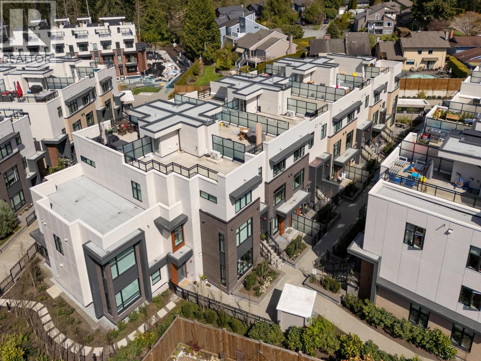 2035 Glenaire Drive Unit 257, North Vancouver, BC V7P 1Y2