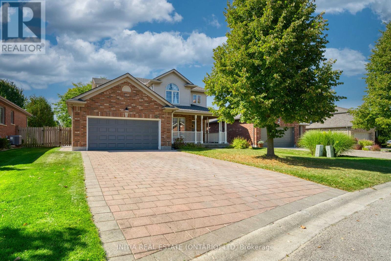 2021 Lumb Ct, London, ON N6G 5J4