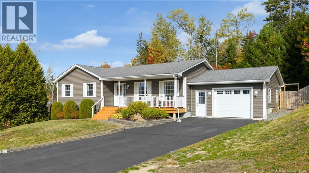 9 Crystal Ct, Grand Bay-Westfield, NB E5K 2C1