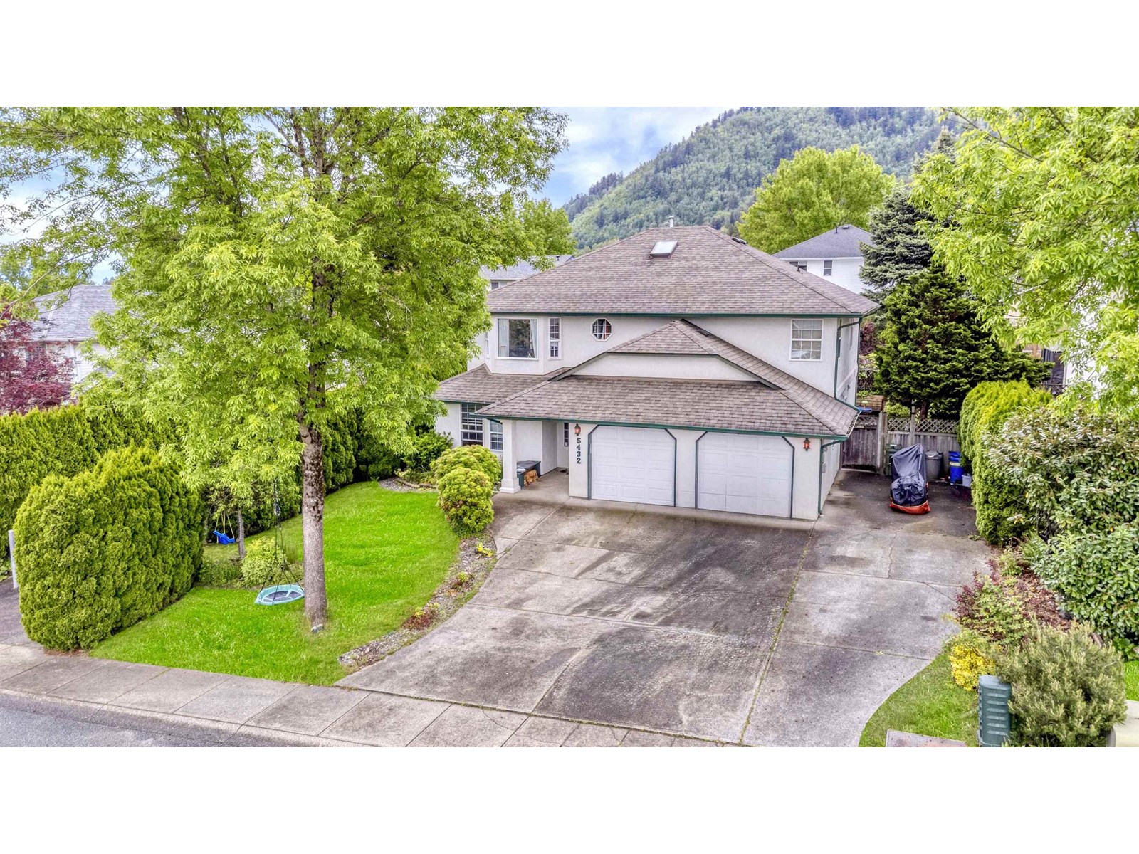 5432 Highroad Crescentpromontory, Chilliwack, BC V2R 3Y1