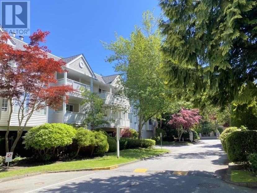 7571 Moffatt Road Unit 220, Richmond, BC V6Y 3N1