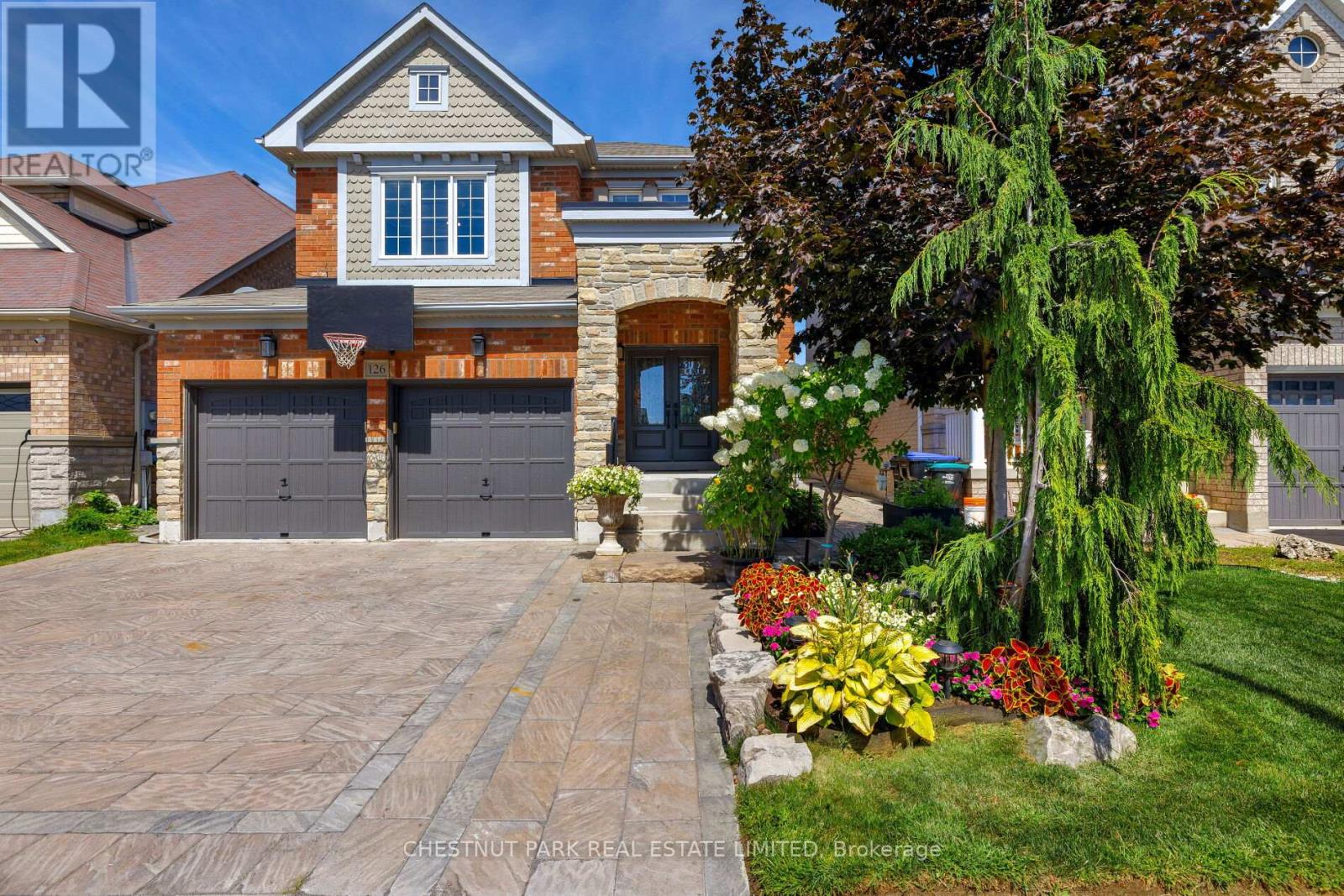 126 Blue Dasher Blvd, Bradford West Gwillimbury, ON L3Z 3B9