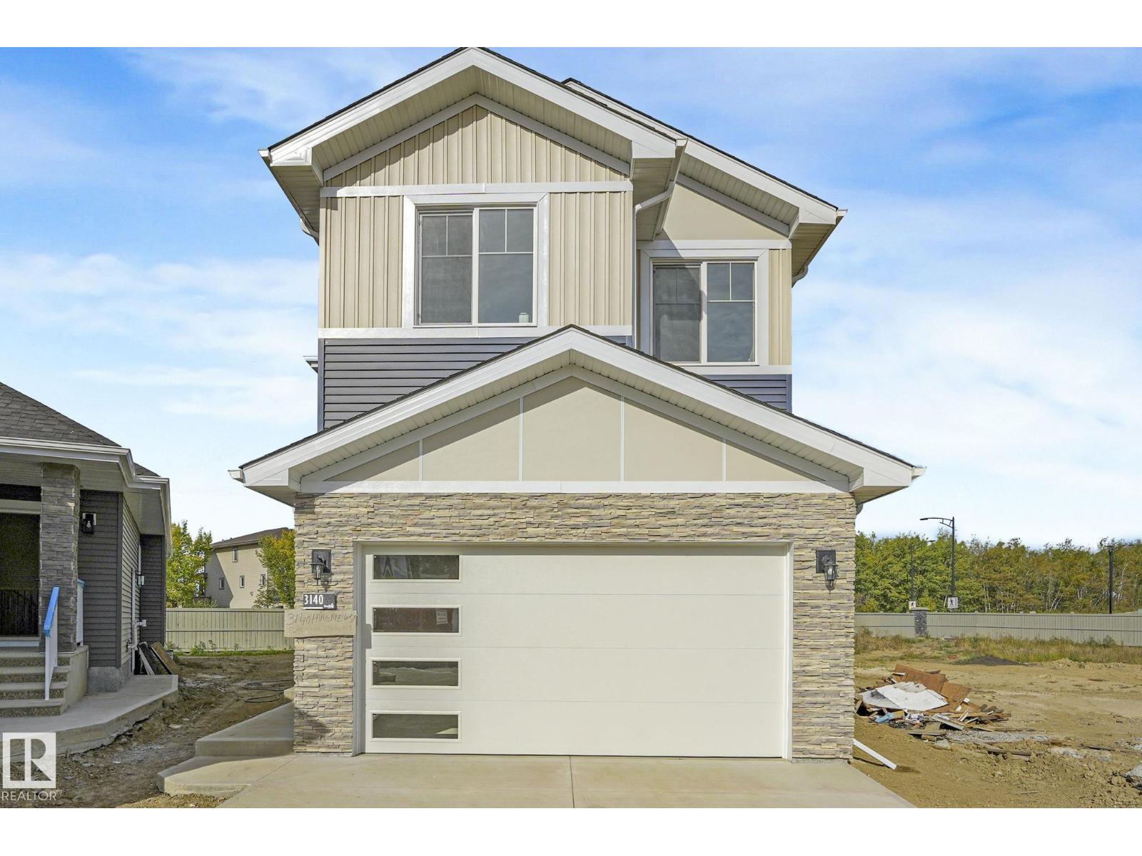 3136 Magpie Way NW, Edmonton, AB T5S 0E1