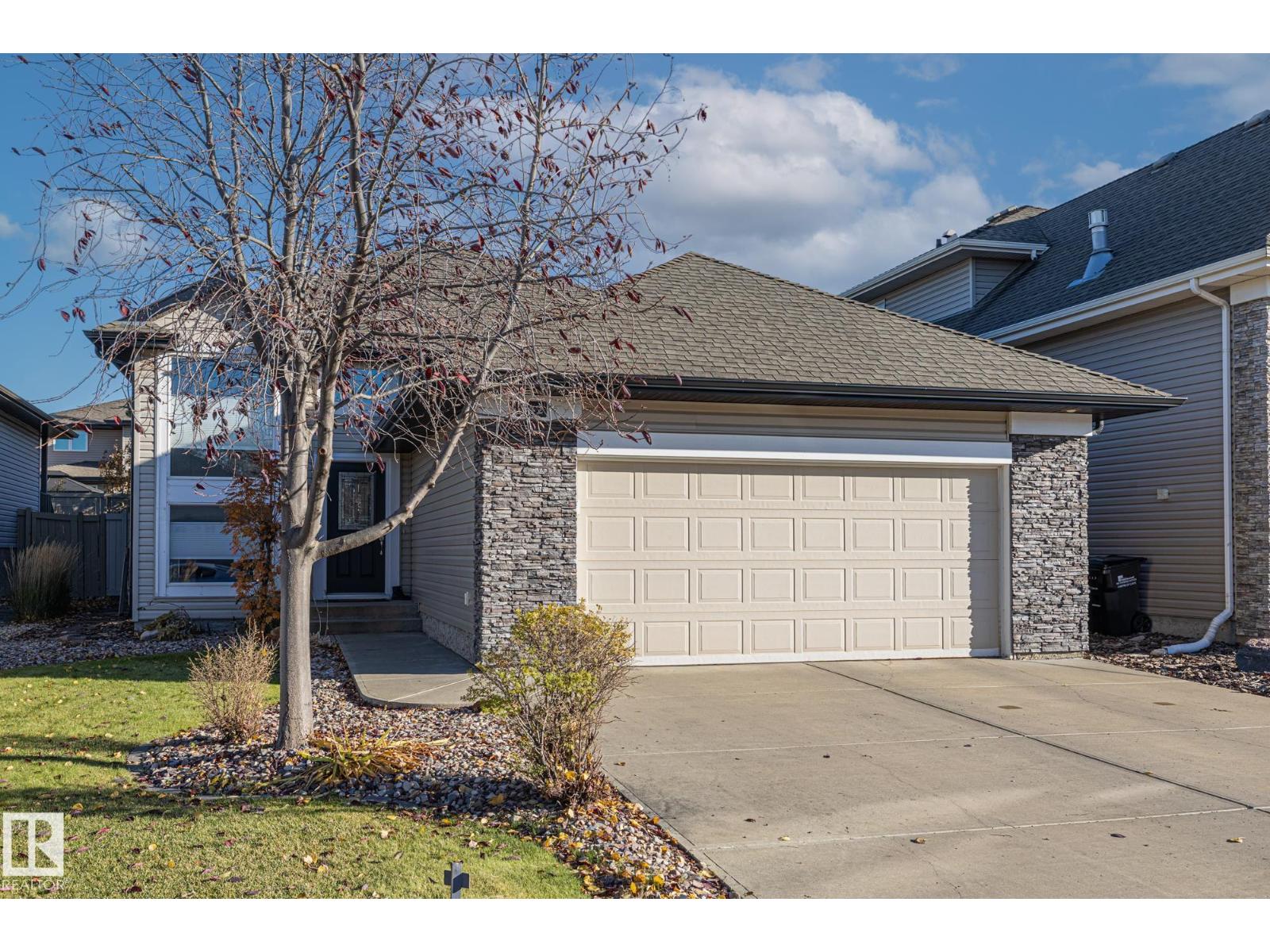 542 Ridgeland Way, Sherwood Park, AB T8A 3A5