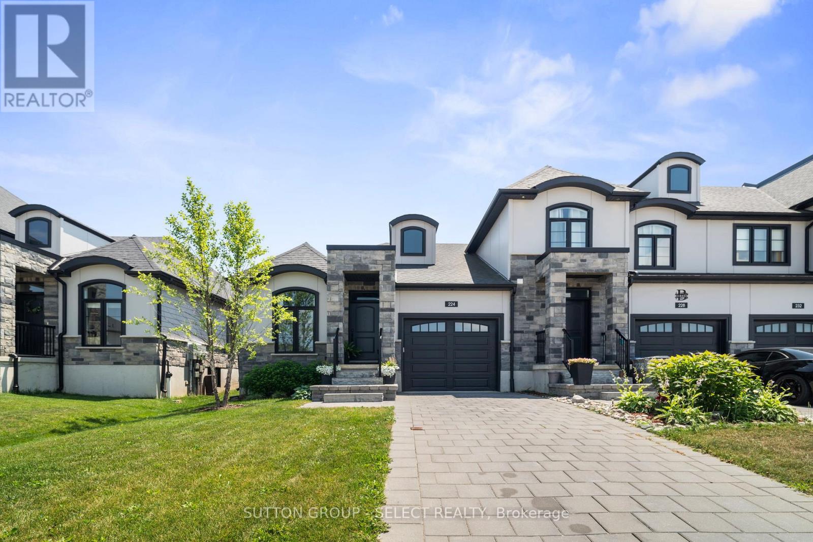 224 Doan Dr, Middlesex Centre, ON N0L 1R0
