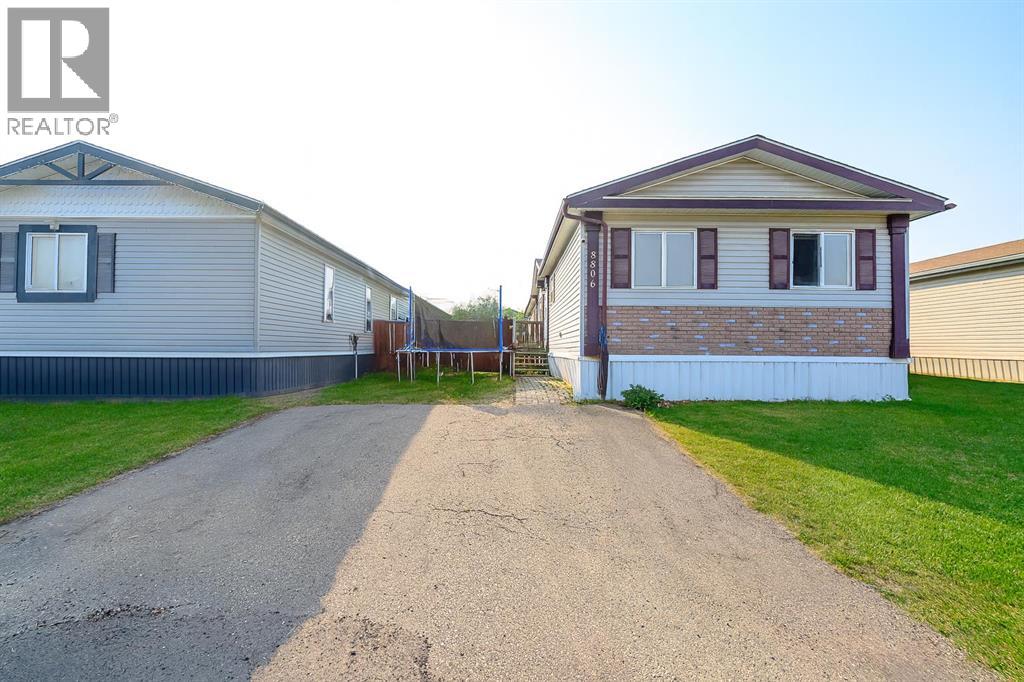 90 Street Unit 8806, Grande Prairie, AB T8X 1V5