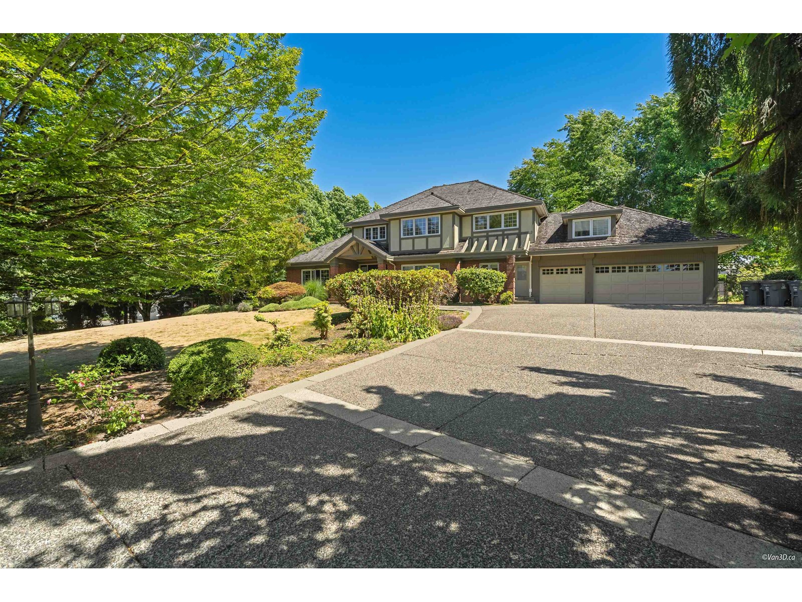 169 Street Unit 2738, Surrey, BC V3Z 9W8