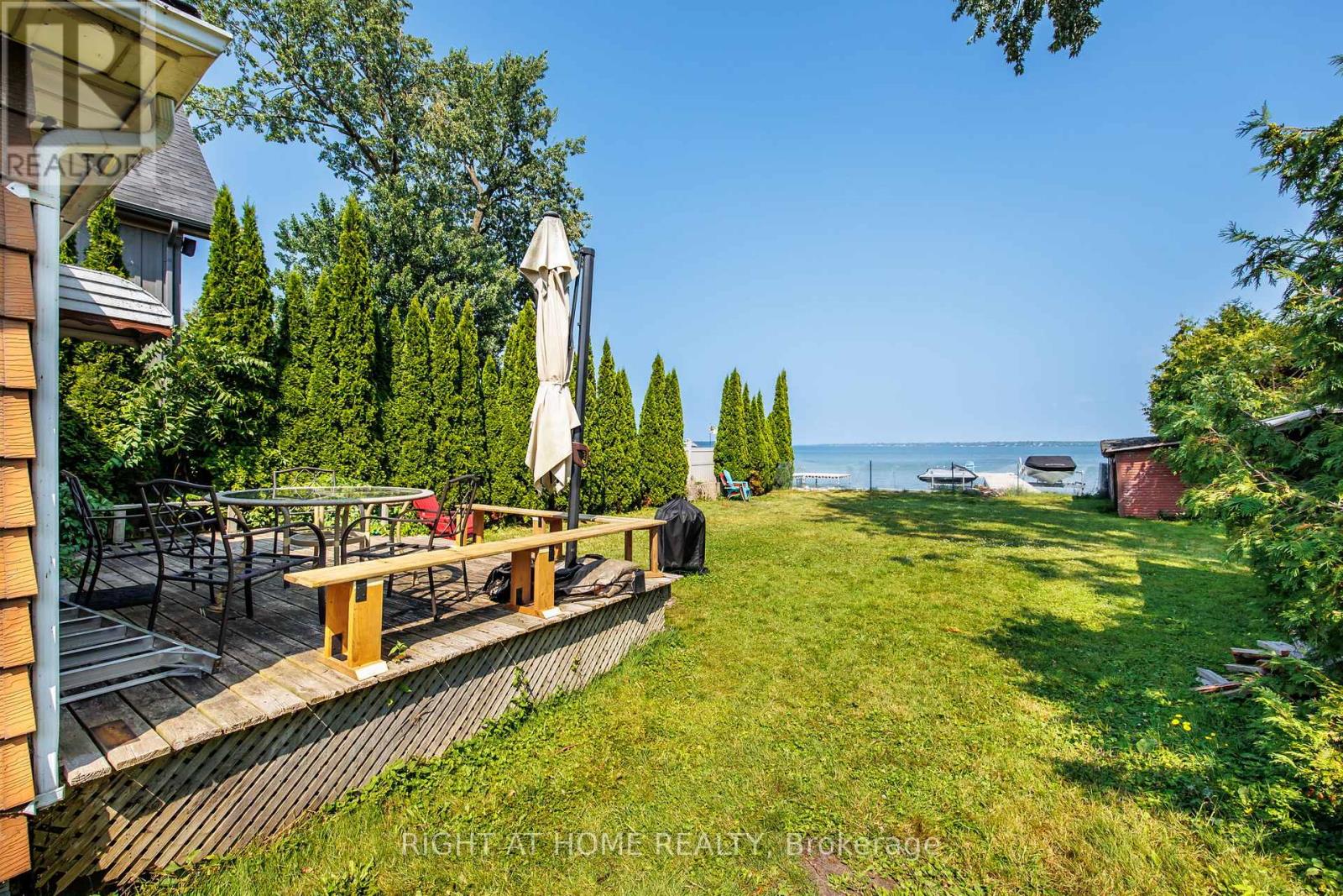 1557 Houston Ave, Innisfil, ON L9S 4M6