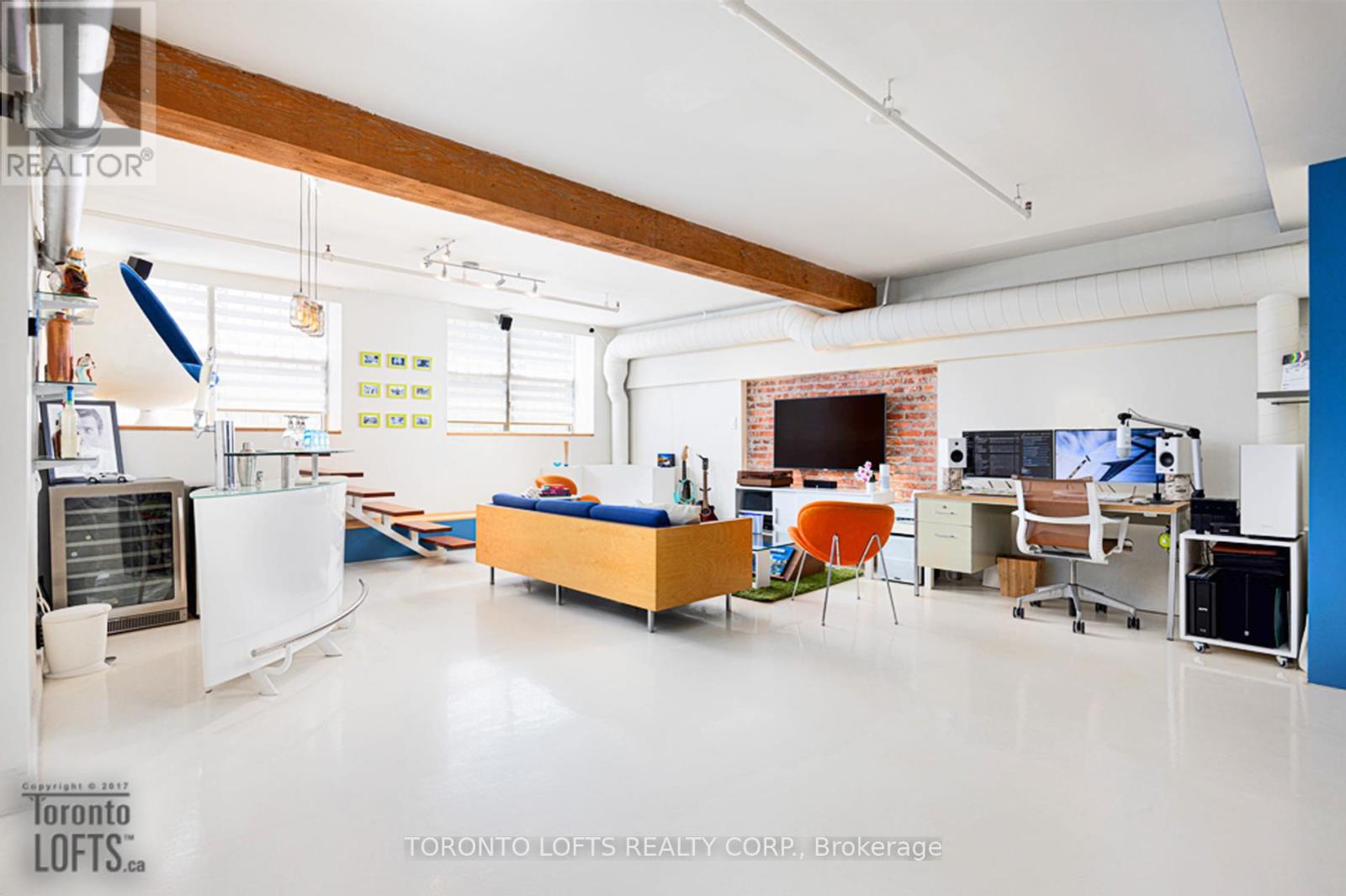 426 Queen St E A01 St, Toronto, ON M5A 1T4