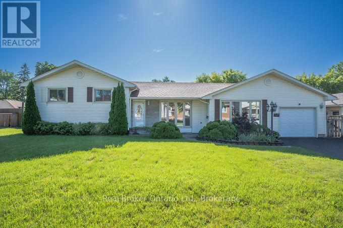 245 Marshall Ave, Welland, ON L3C 2N3