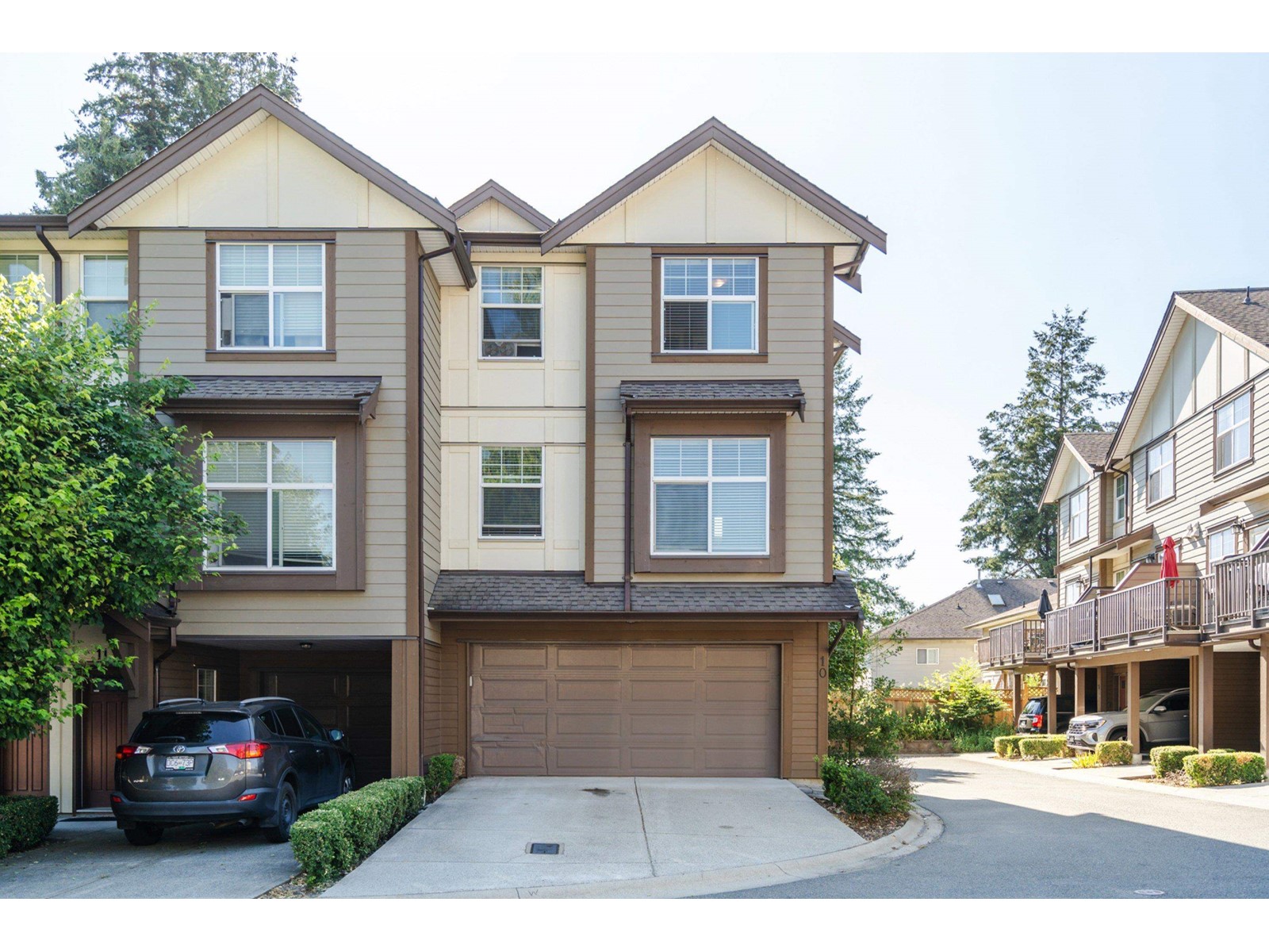 33860 Marshall Road Unit 10, Abbotsford, BC V2S 0E8